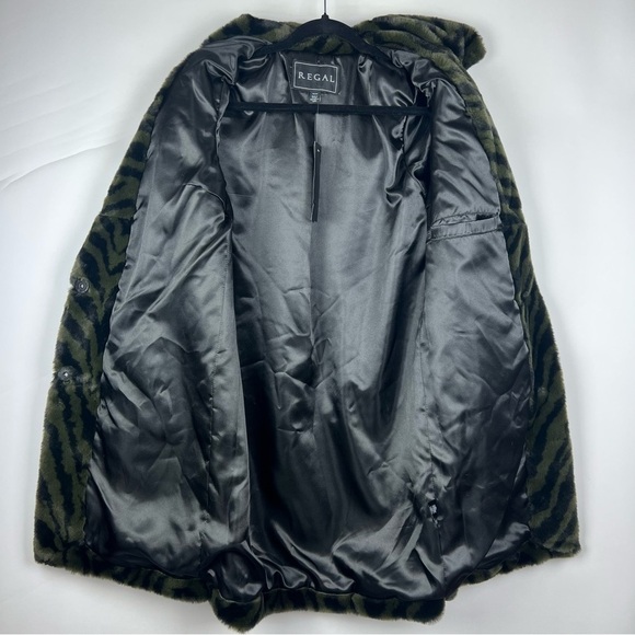 NWT - Regal, Faux Fur Printed Rabbit Long Coat. Size: XS. - Picture 10 of 12